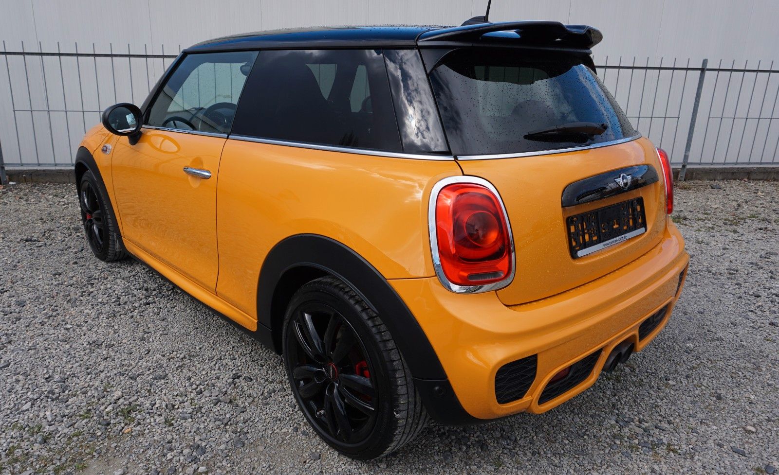 Fahrzeugabbildung MINI John Cooper Works LED,Navi,Harman&K,SH,PDC,SR+WR