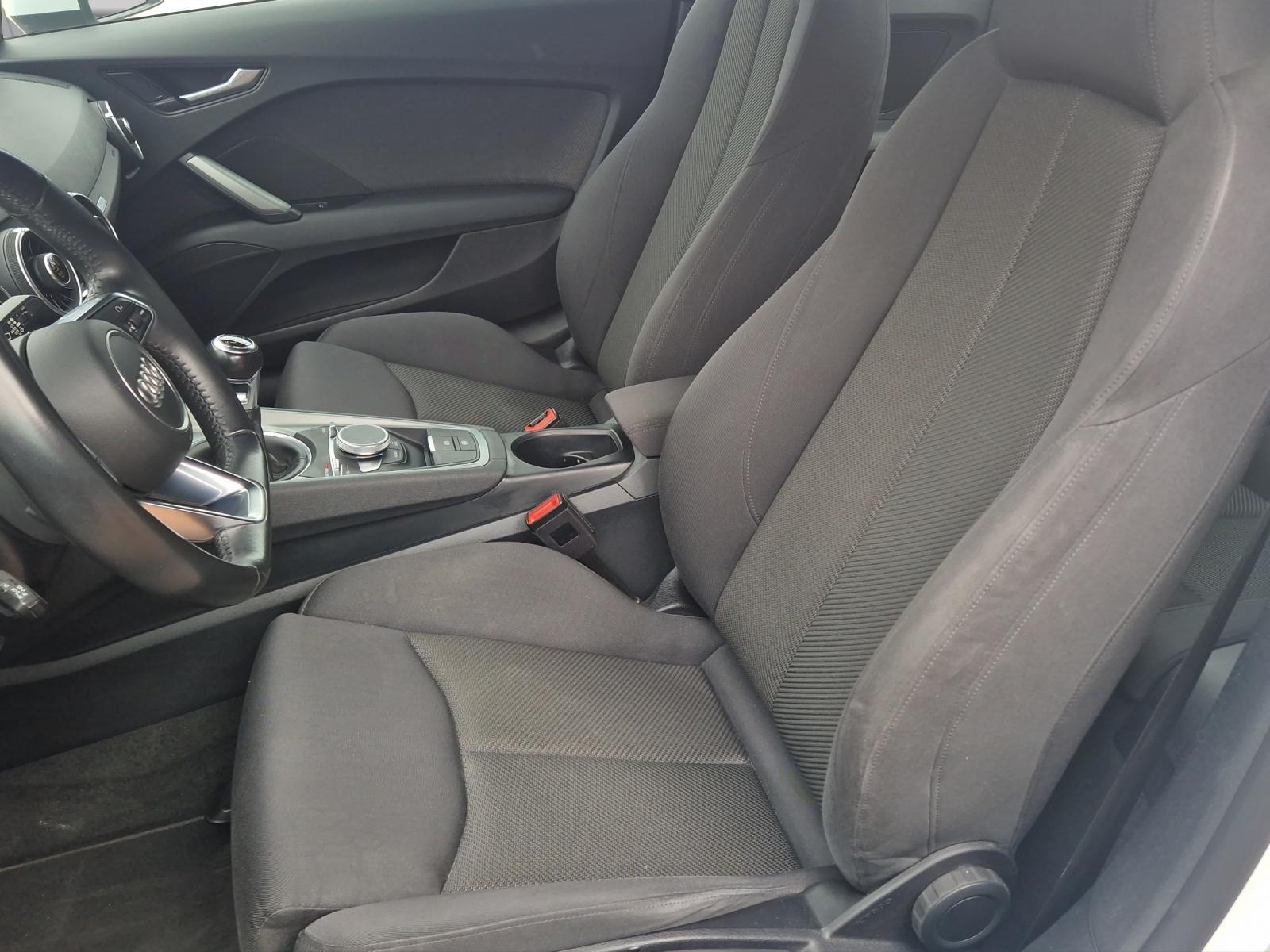 Audi TT 2.0 TDI ultra Coupe, Virtual, Navi, Xenon