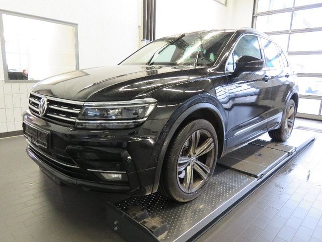 Volkswagen Tiguan Highline 4Motion*R-Line*PANORAMA*360*AHK*