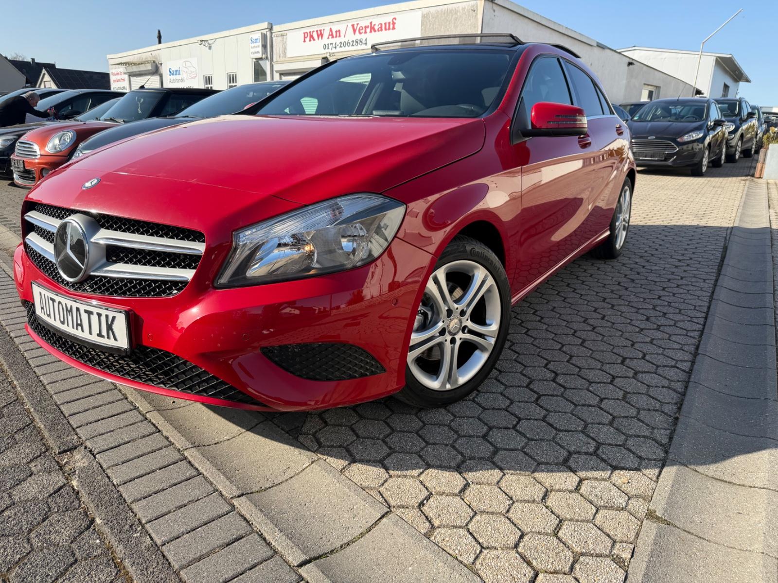 Mercedes-Benz A180 BlueEfficiency*Automatik*1Hand*Navi*Panora
