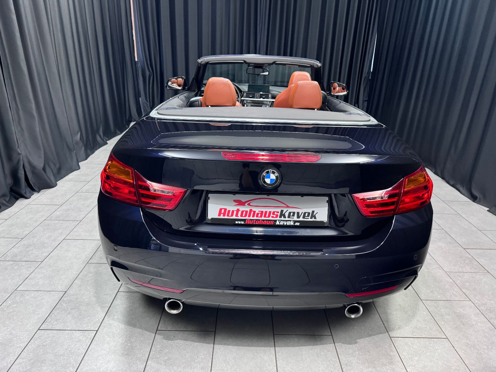 Fahrzeugabbildung BMW 435i xDrive M-SPORT*INIDIVIDUAL*AUTOMATI*HEAD-UP