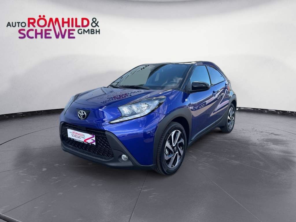 Gebrauchtwagen Toyota Aygo Aygo X Teamplayer 1.0+Automatik+Klima+SHZ in Dieburg
