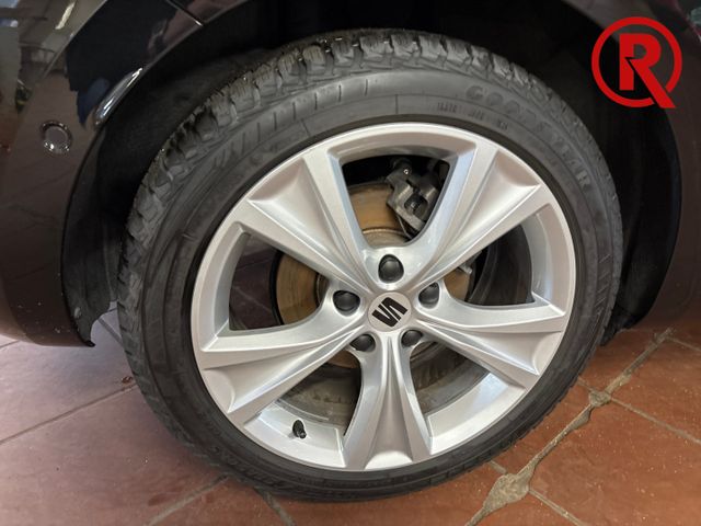 Leon FR 1.5 eTSI Keyless PDCv+h Rückfahrkam. Nav