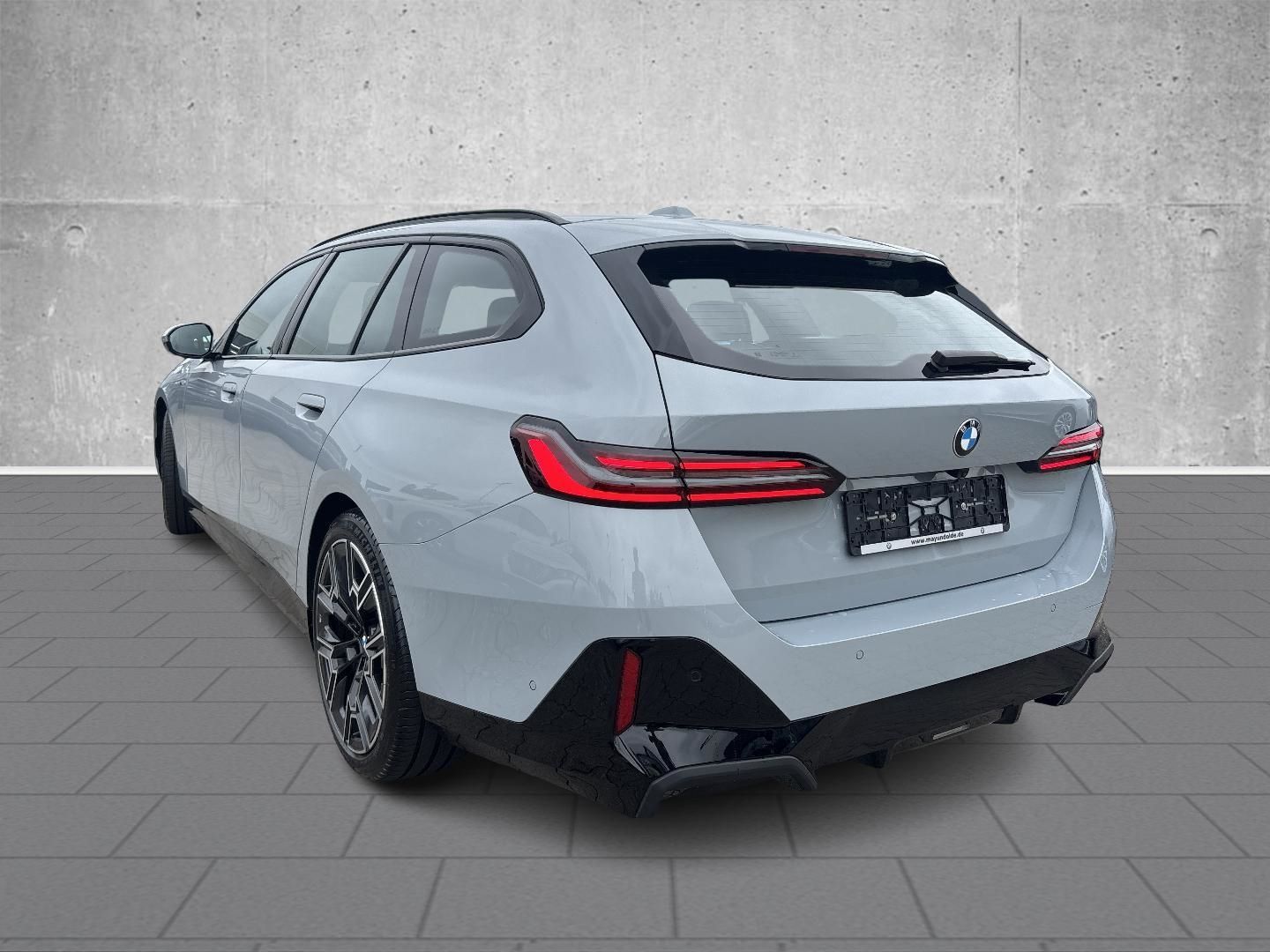 BMW 520 d Touring M Sport Pro 360 ACC Pano Iconic foto 5