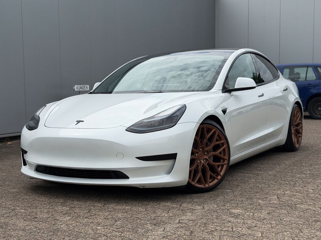 Image of Tesla Model 3