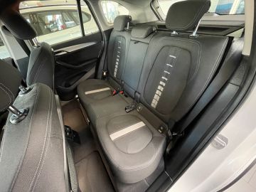 BMW X1 - 10