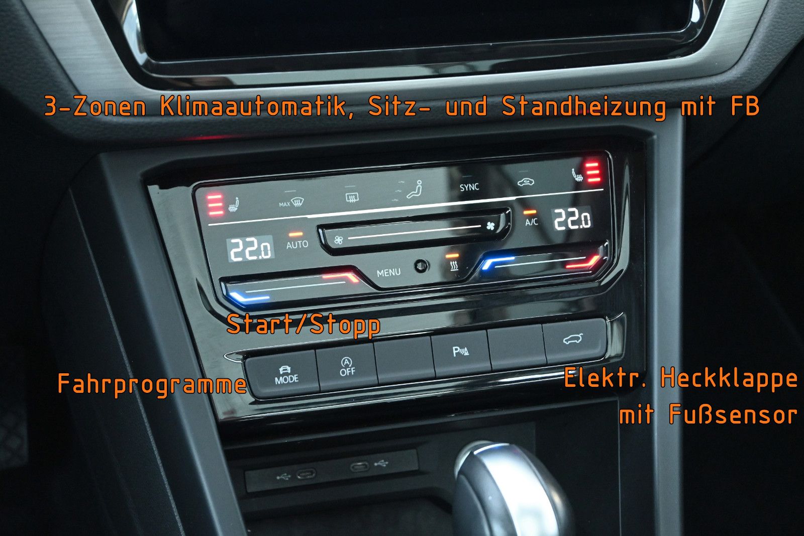 Fahrzeugabbildung Volkswagen Touran 1.5 TSI DSG °ACC°AHK°DYNAUDIO°PANO°STANDH