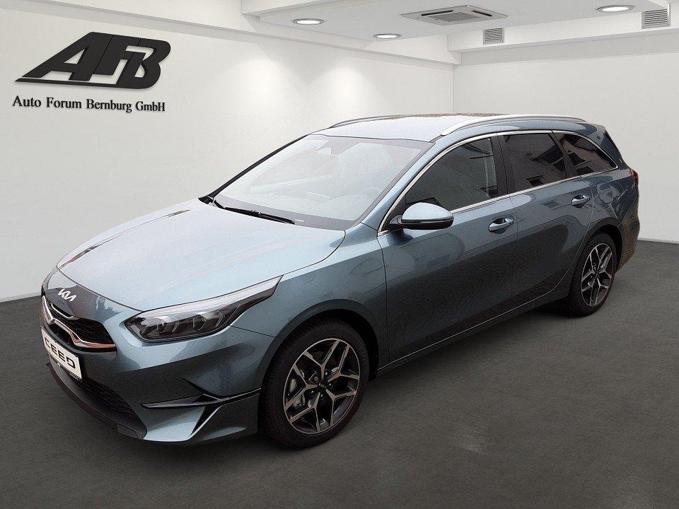 Kia Ceed SW 1.5T DCT7 TOP Navi SHZ