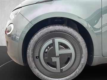 Fiat 500e Giorgio Armani Collectors Edition LED PCD