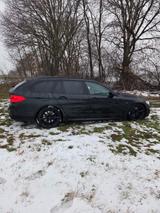 BMW /// 540i xDrive Touring Standhzg /Massage/ AHK - BMW 540 in Hamburg
