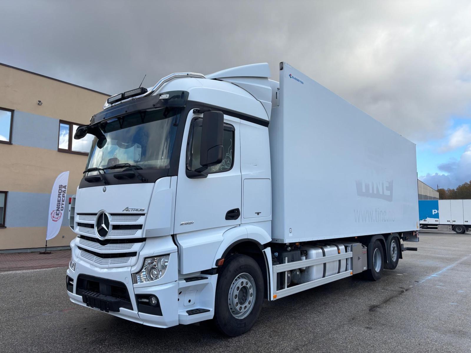 Mercedes-Benz ACTROS 2551 6x2*4 EURO6 + RETARDER + CARRIER SUP