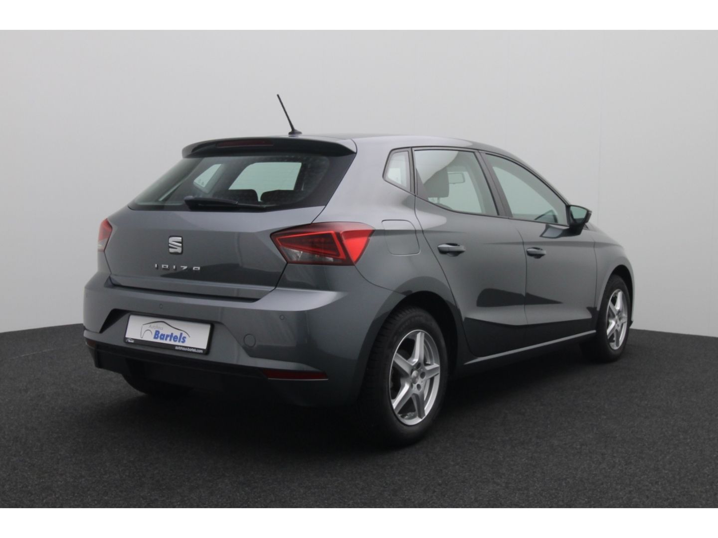 Fahrzeugabbildung SEAT Ibiza 1.0 Style Sitzheizung Einparkhilfe Notbrem