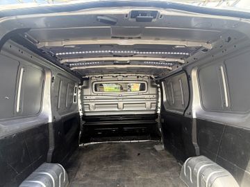 Renault Trafic - 8