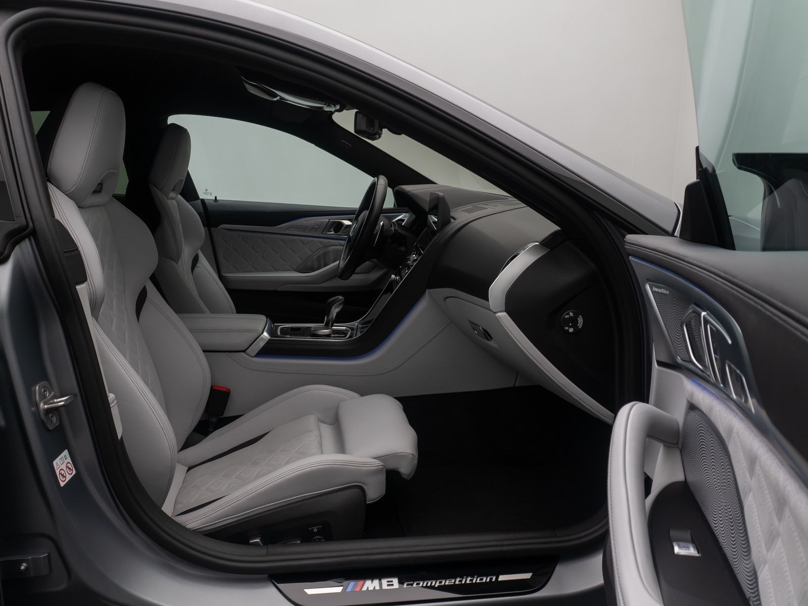 Fahrzeugabbildung BMW M8 Competition Gran Coupé Laser 360°B&W HUD Voll