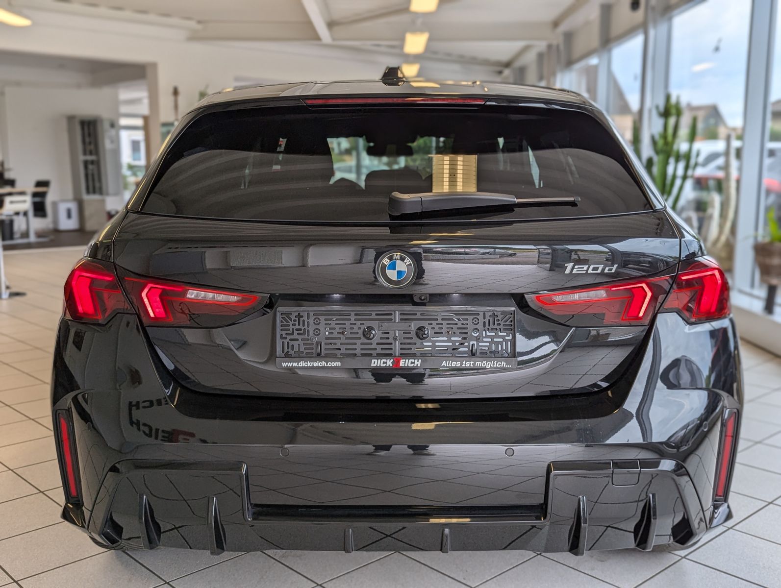 BMW 120 d M-Sport Pano HUD AHK Assist-Plus - Image 6