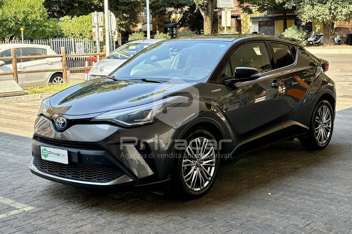 Toyota Toyota TOYOTA C-HR 2.0 Hybrid E-CVT Lounge