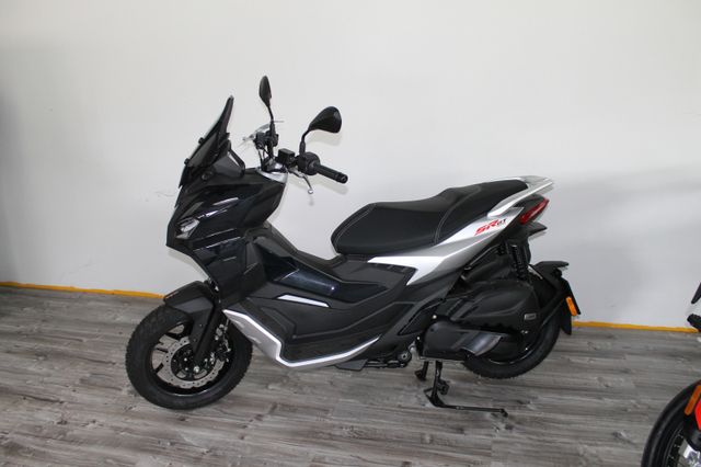 Aprilia SR GT 125 Tageszulassung