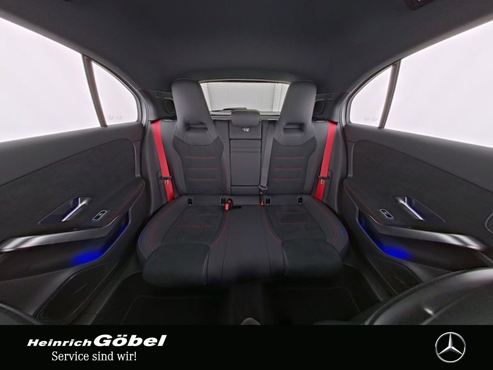 Fahrzeugabbildung Mercedes-Benz A 35 4M PERFORMANCE-SITZE+AERODYNAMIK.P+NIGHT-II