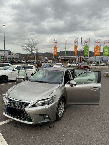 LEXUS CT 200h