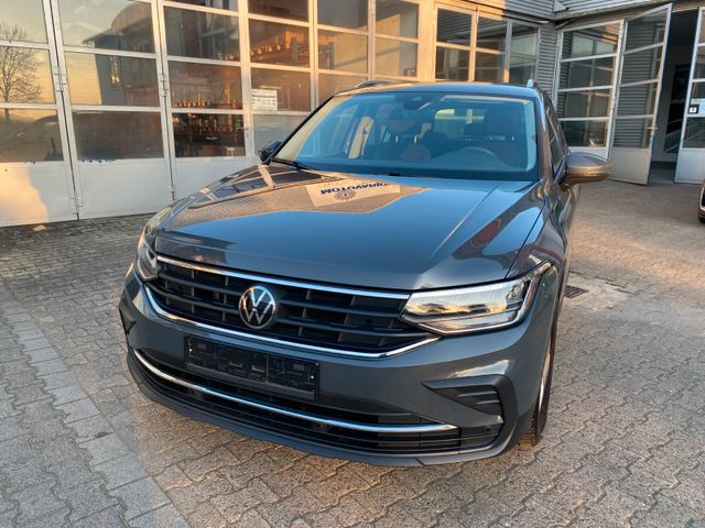 Volkswagen Tiguan Active/1.5TSI/150PS/Rückfahrkamera/Navi