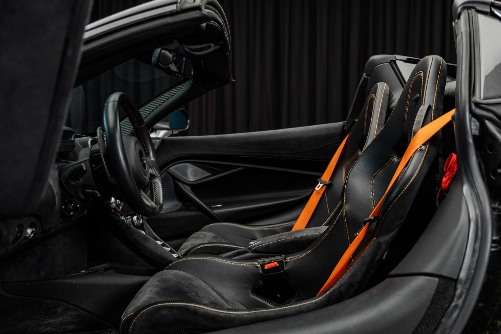 Fahrzeugabbildung McLaren 720S Spider + Scheckheft + Service Neu + Top Zus
