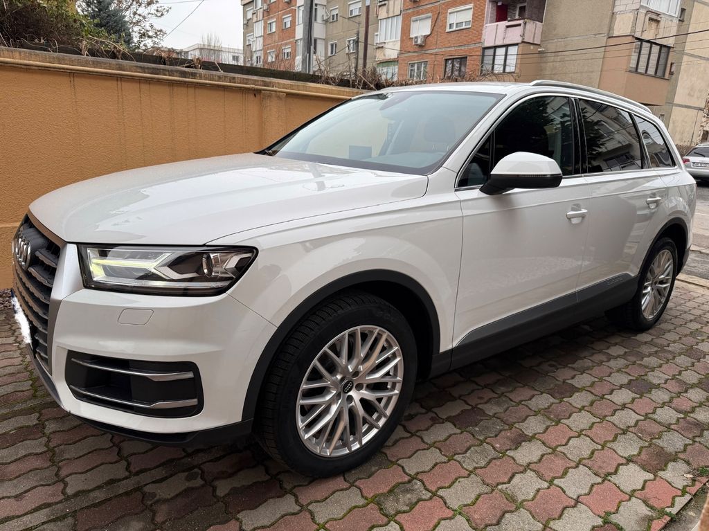 Image of Audi Q7