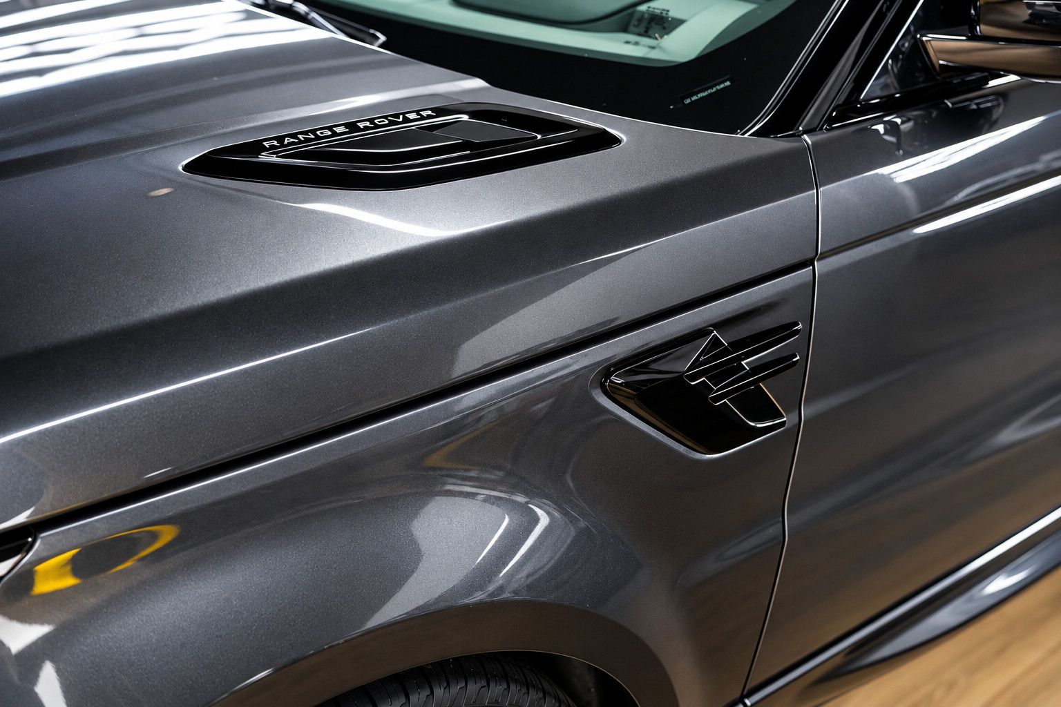 Fahrzeugabbildung Land Rover Range Rover Sport HSE Dynamic *Pano*HUD*Meridian