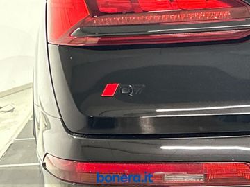 Audi Q7 - 9