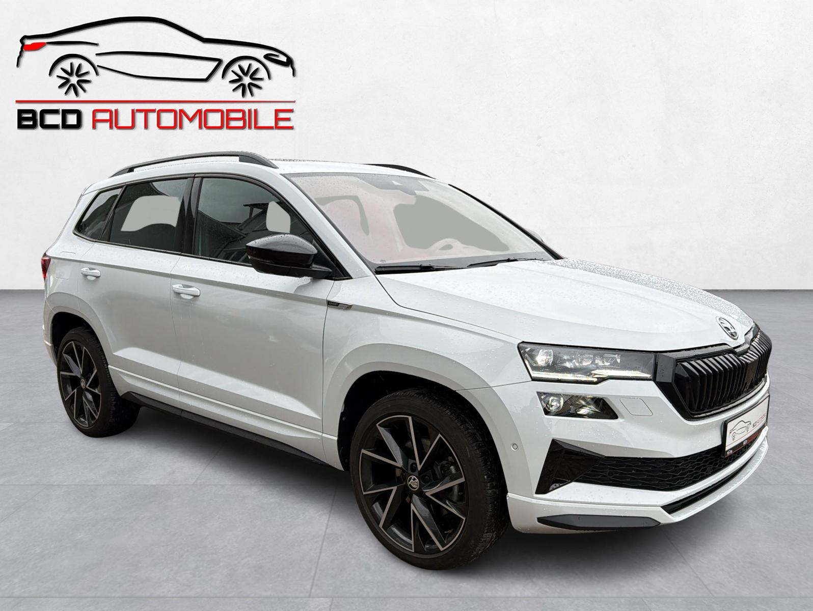 Skoda Karoq Sportline 4x4*STDHZ*AHK*PANO*4x4*LED*ACC*