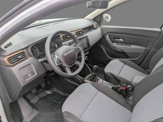 Fahrzeugabbildung Dacia DUSTER Extreme TCe 130
