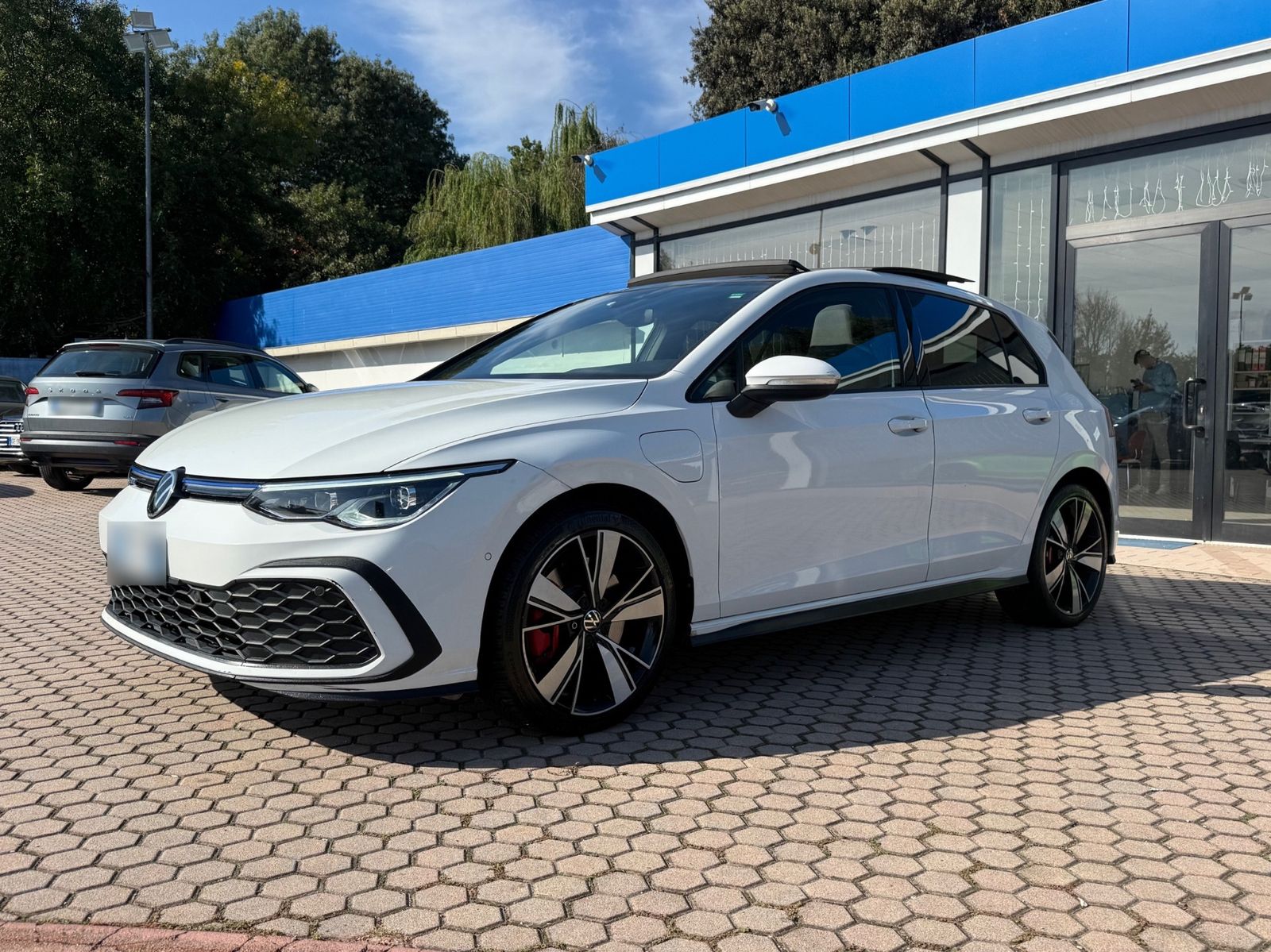 Volkswagen Golf 1.4 Plug-In Hybrid DSG GTE 245 CV imagem 3