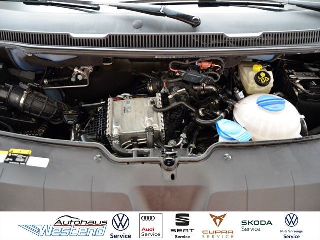 Fahrzeugabbildung Volkswagen T6.1 Transporter Kombi 2.0l TDI 81kW 5-Gang AHK