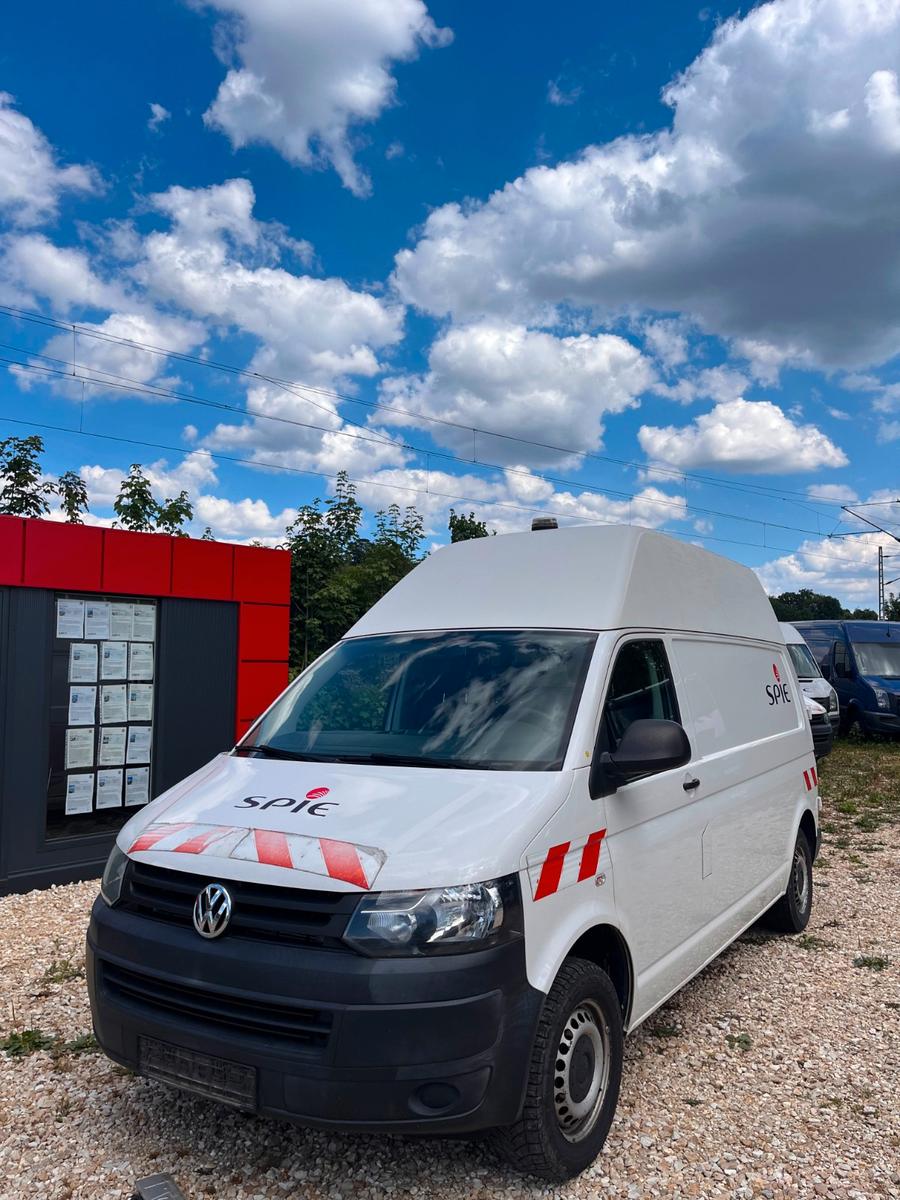 Volkswagen T5 Transporter Kasten-Kombi Kasten-Hochdach lang