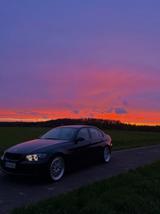 BMW 320i - 8fach! Bereift - Subwoofer + Display - BMW 320 aus 2005: 320d