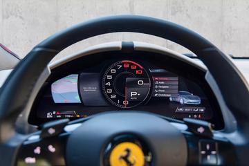 2020 Ferrari ROMA — миниатюра 21