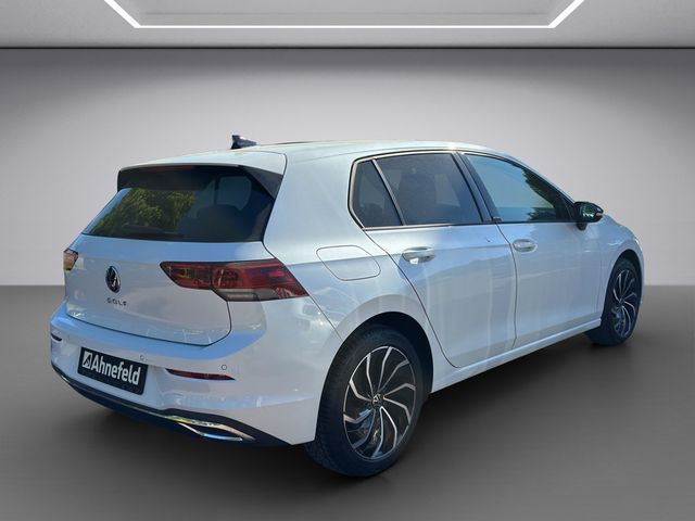 Golf VIII 2.0 TDI Active SHZ KAMERA NAVI ACC LED