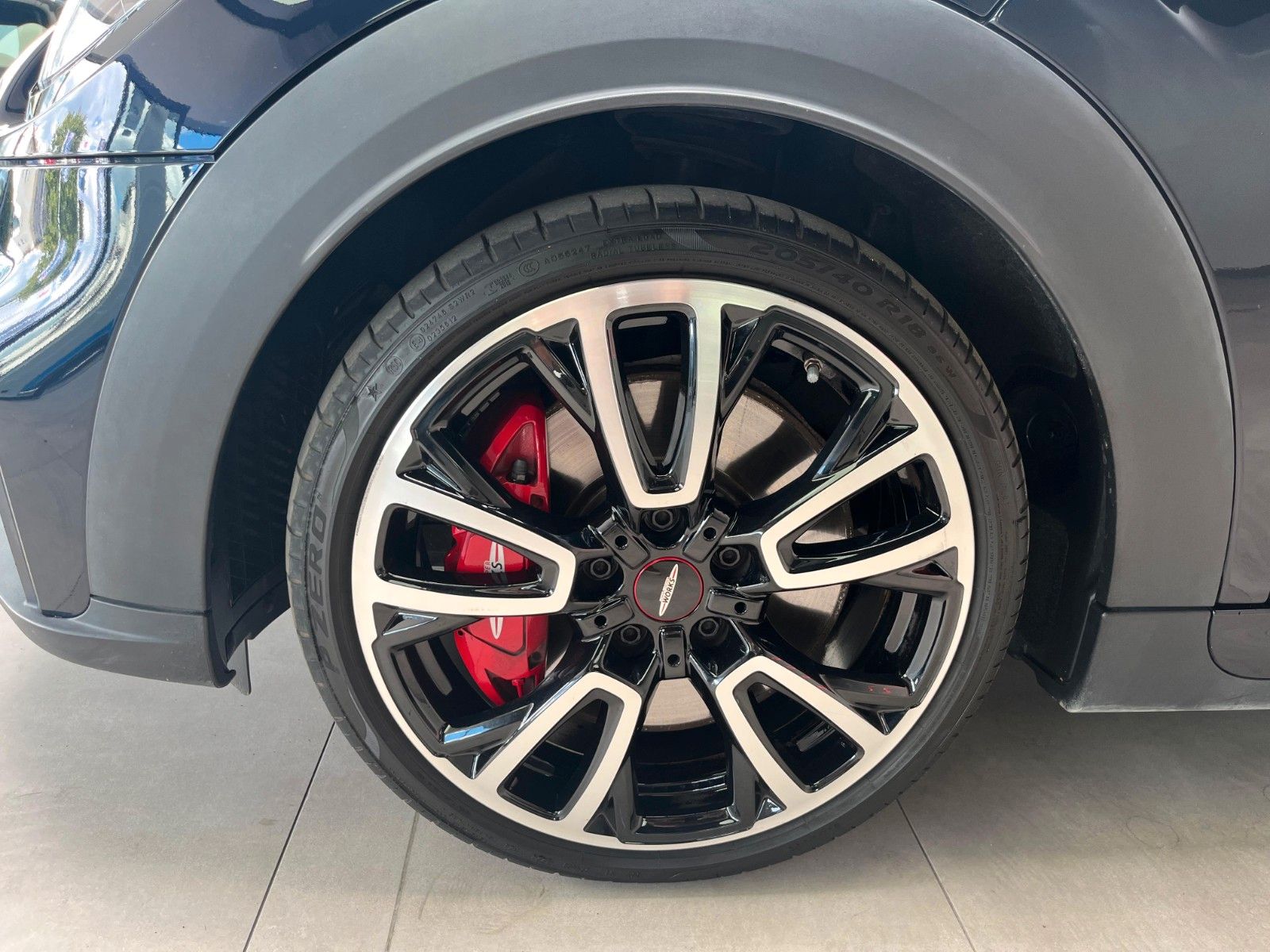 Fahrzeugabbildung MINI John Cooper Works Cabrio Trim*Virtual Cockpit*
