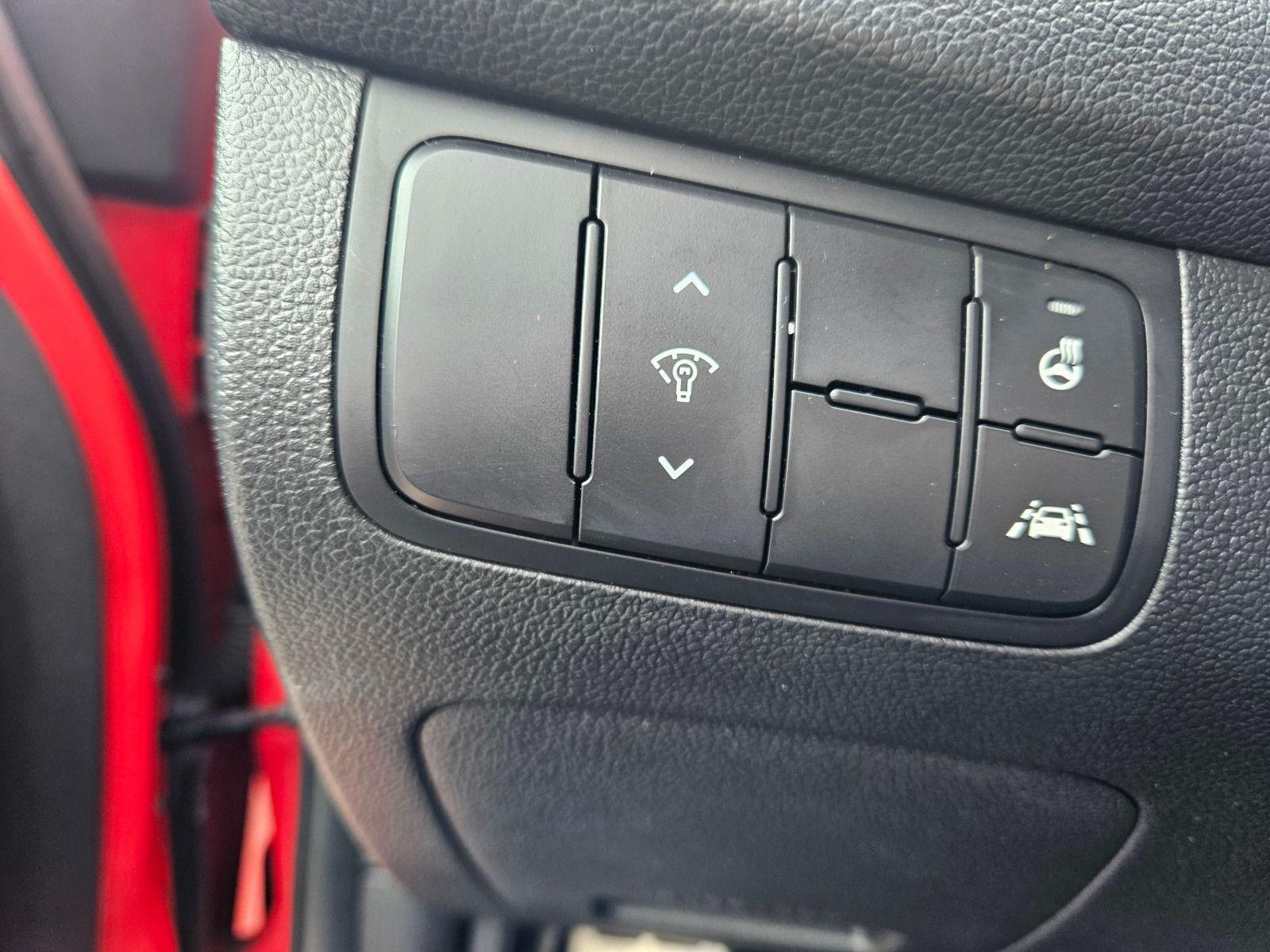 Kia pro_cee'd 1.6 T-GDi GT-Track