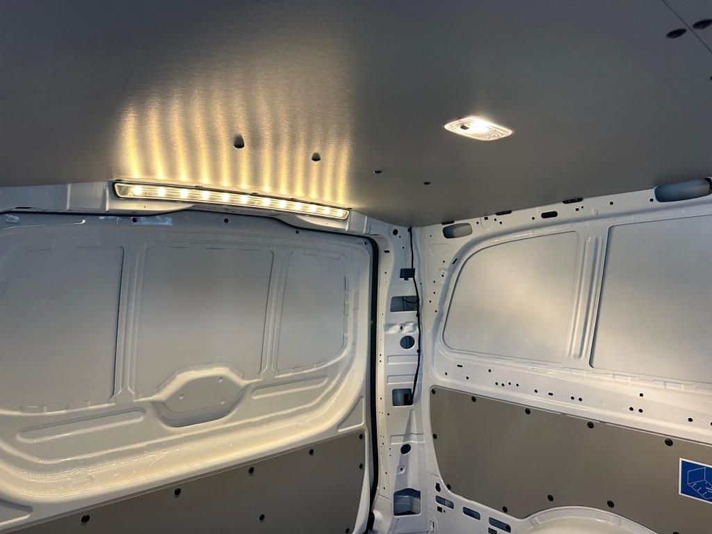 Fahrzeugabbildung Mercedes-Benz Vito 116 CDI BremsA AHK SpurA KlimaA TotwA