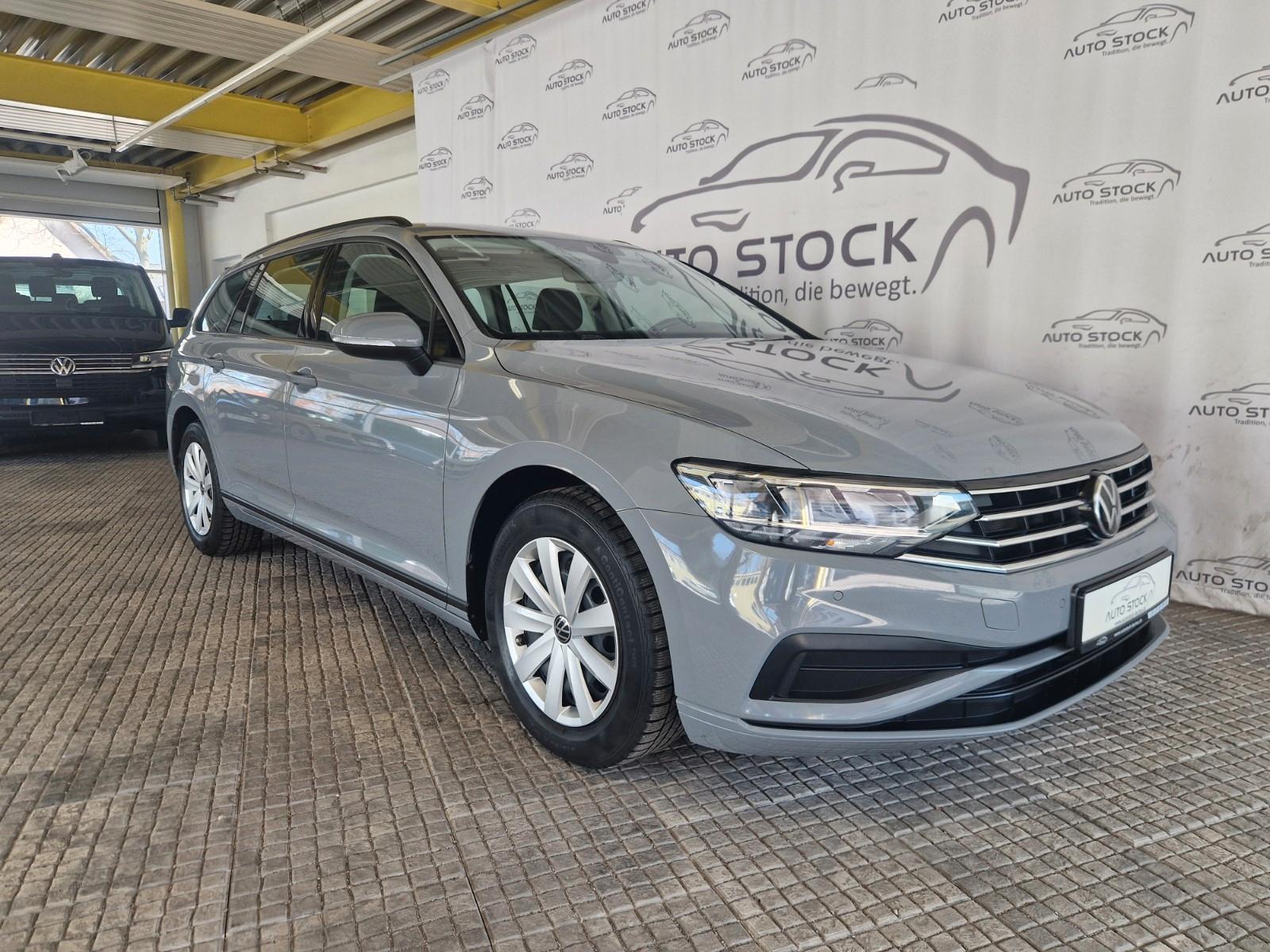 Volkswagen Passat Variant 1.5 TSI Conceptline LED Navi PDC