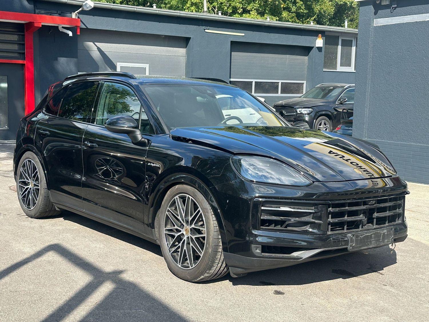 Porsche Cayenne E-Hybrid Voll-Pano-MatrixLed-360k-Luft-S