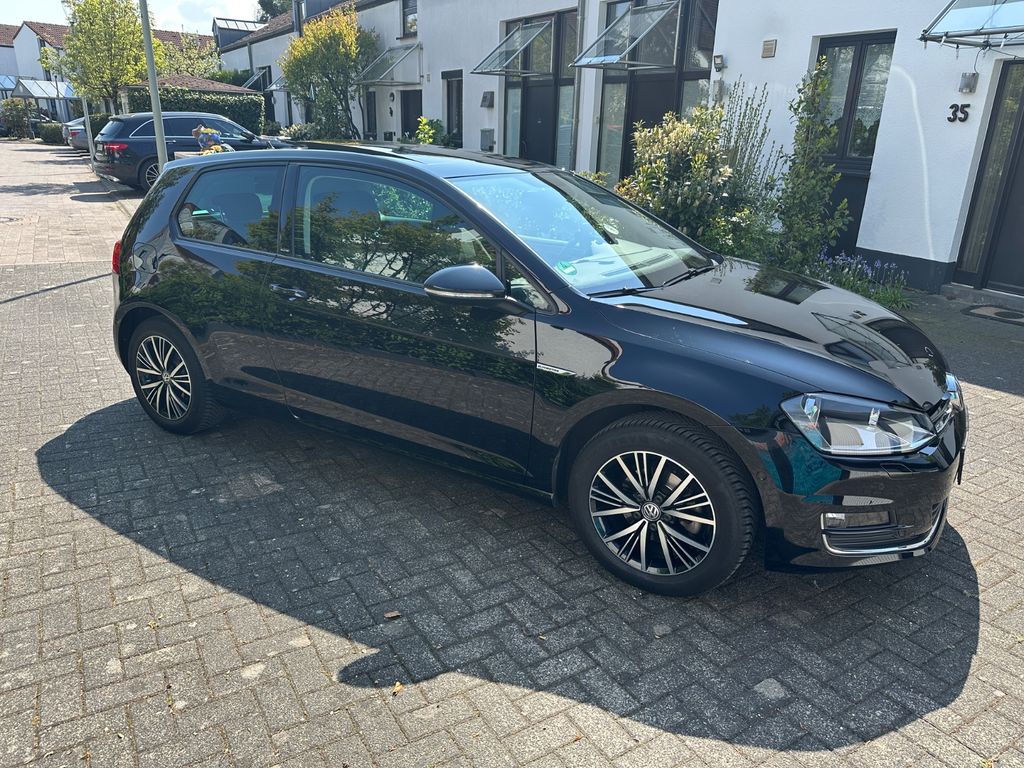 Image of Volkswagen Golf