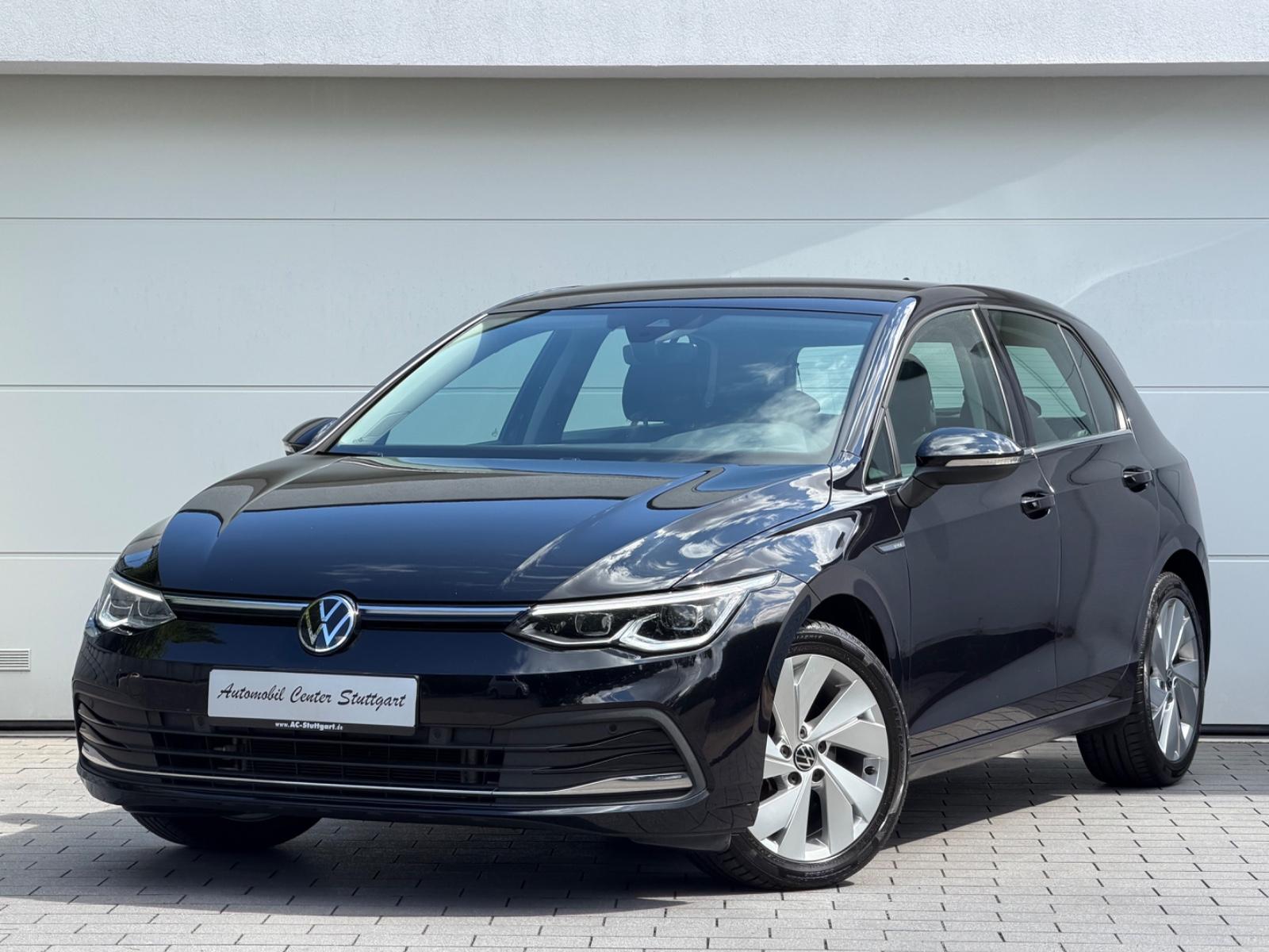 Volkswagen Golf VIII Lim. Style MASSAGE+ALCANTARA+NAVI+LED