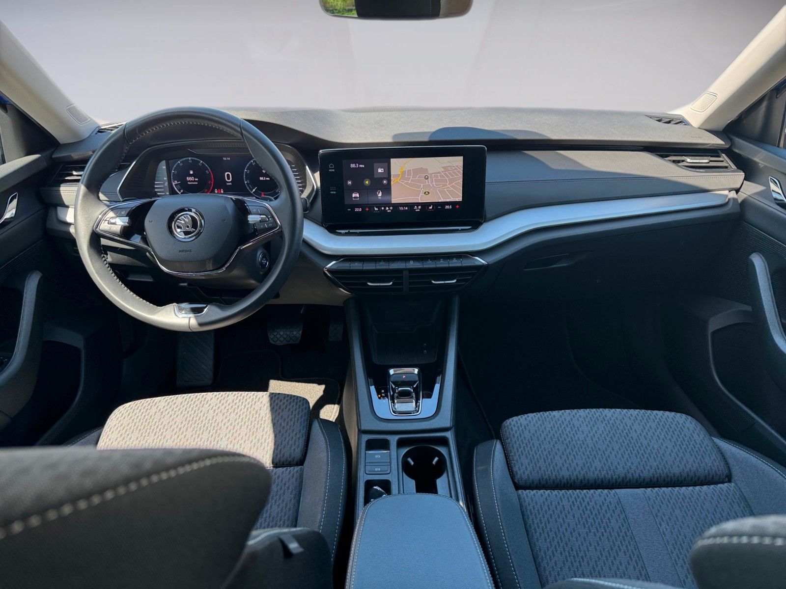 Fahrzeugabbildung SKODA Octavia Combi Ambition 1.0 eTSI