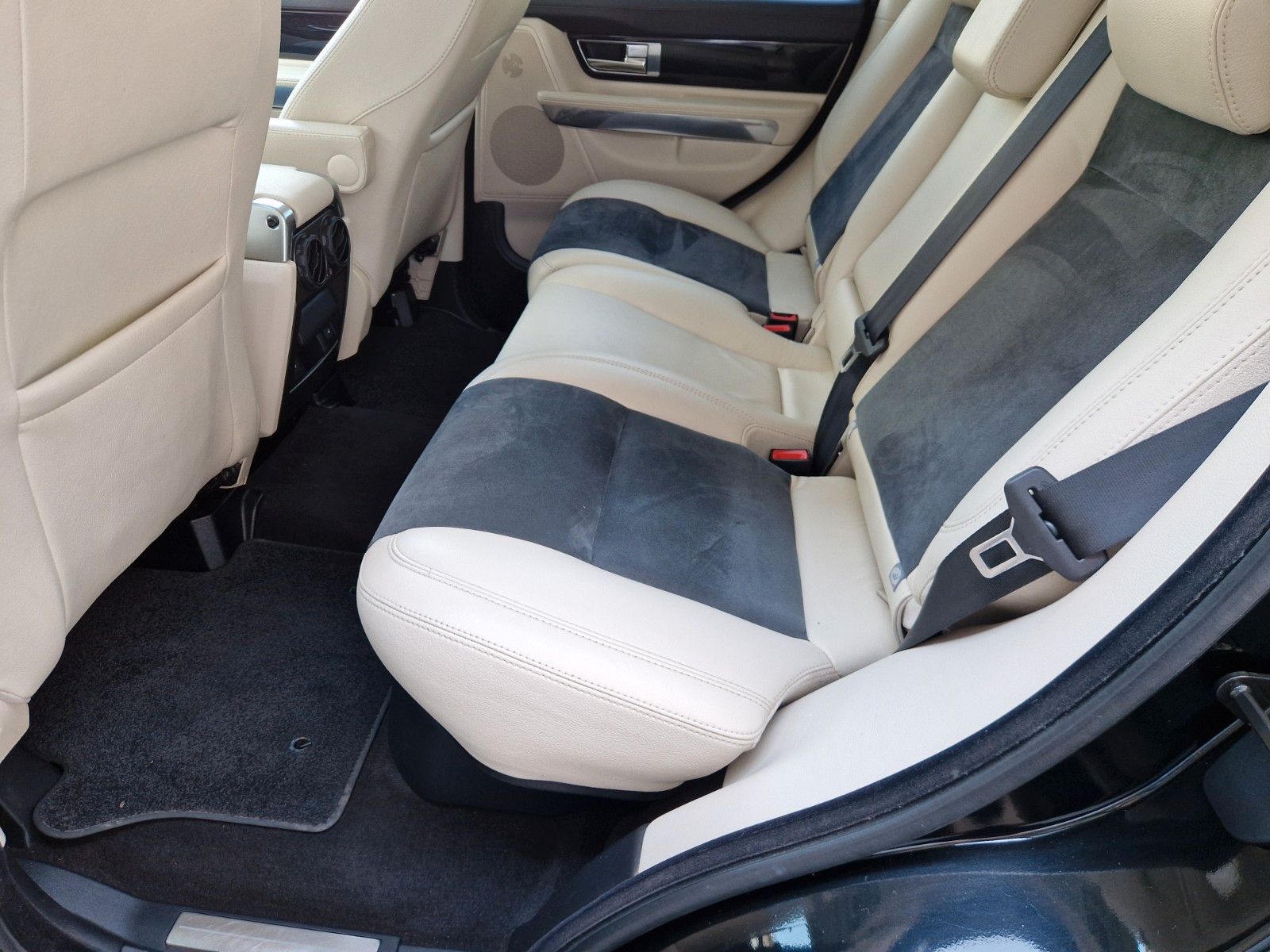 Fahrzeugabbildung Land Rover Range Rover Sport*Schiebedach*Motorrevision