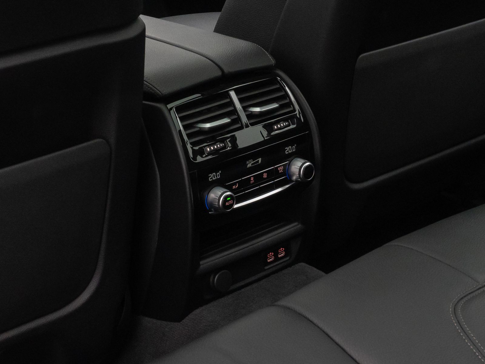 Fahrzeugabbildung BMW 530d xD Kamera DAB Laser HUD Belüft Panorama 19"