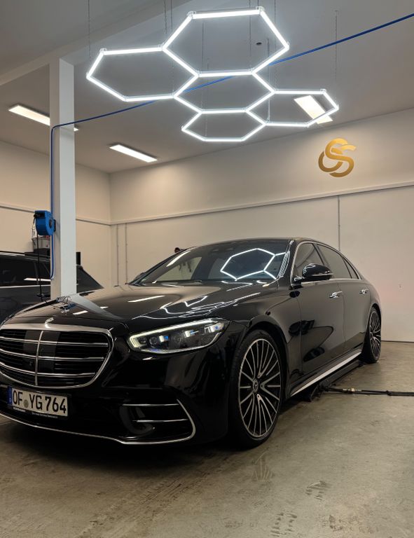 Image of Mercedes-Benz S 400