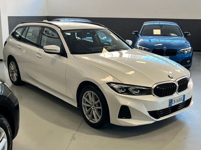 BMW Bmw 320 320d 48V xDrive Touring imagem 3