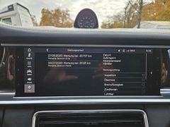 Fahrzeugabbildung Panamera GTS Luftfederung AD Niveau El. Panodach