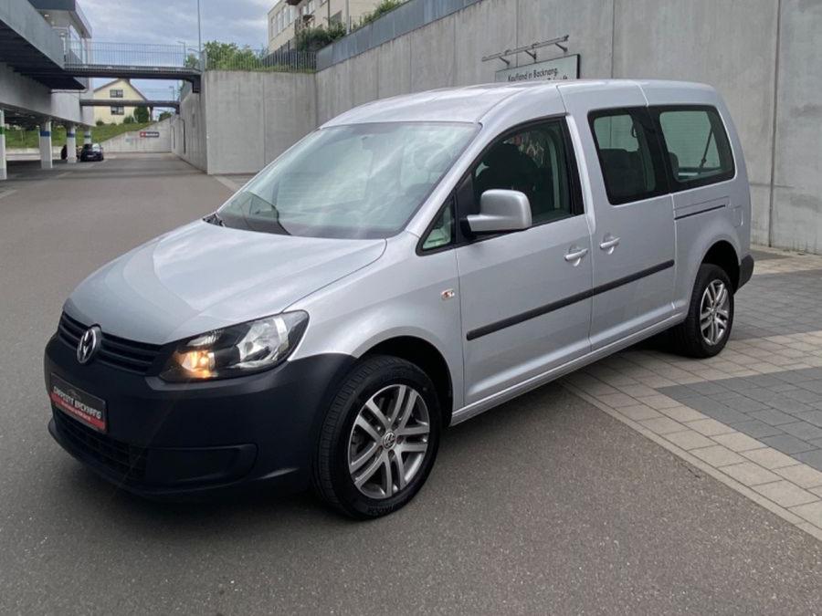 Volkswagen Caddy 2.0 TDi*AHK* 4Motion* Schiebetür*7-sitzer*